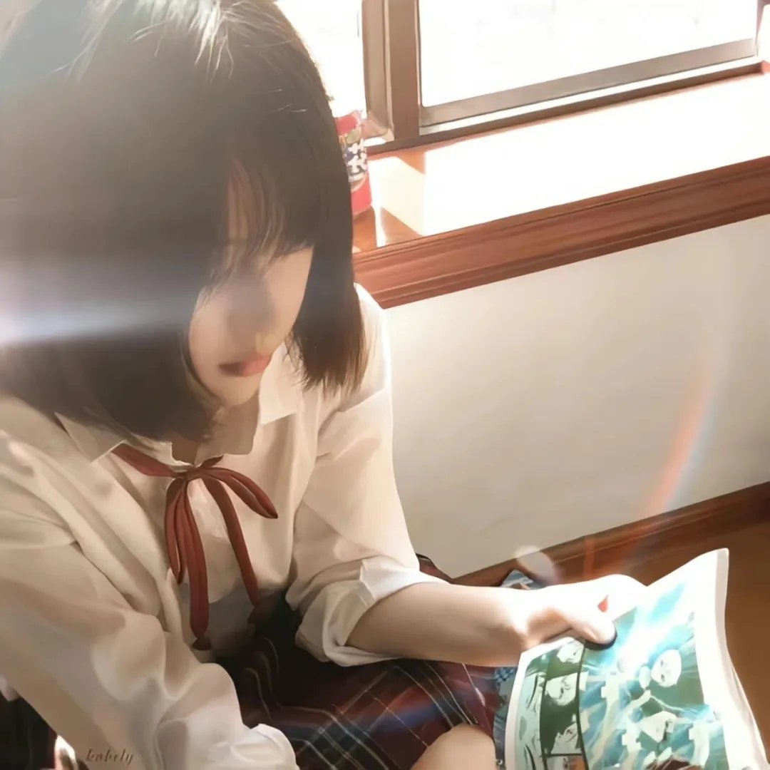 月里青山淡如画