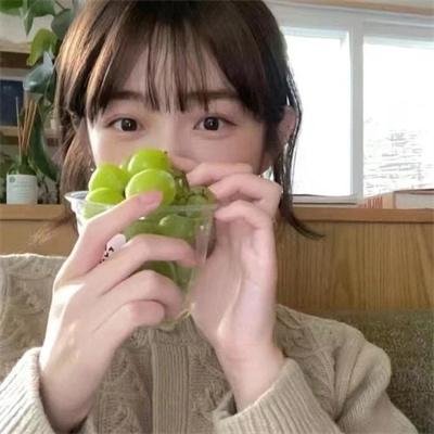 艳女新装